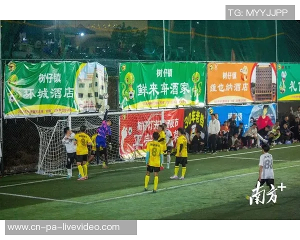 足球团队的默契配合与战术创新如何助力赢得比赛胜利