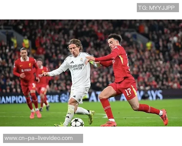 利物浦与皇家马德里巅峰对决谁能在欧冠赛场再创辉煌 利物浦与皇家马德里巅峰对决谁能在欧冠赛场再创辉煌